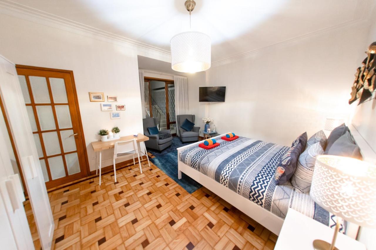 Porto Je T'Aime - Sweet Rooms บีลาโนวาเดกายา ภายนอก รูปภาพ