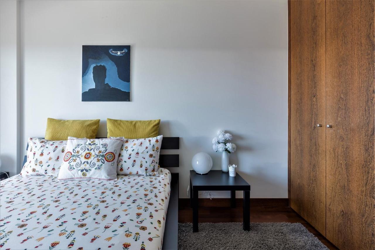 Porto Je T'Aime - Sweet Rooms บีลาโนวาเดกายา ภายนอก รูปภาพ