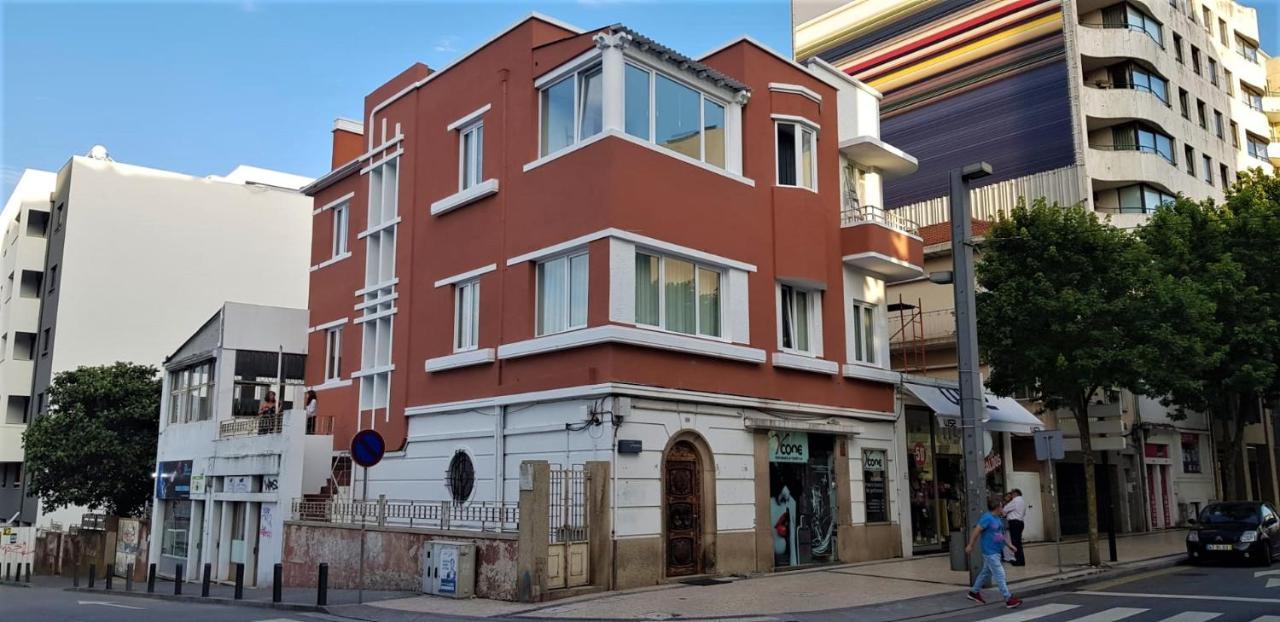 Porto Je T'Aime - Sweet Rooms บีลาโนวาเดกายา ภายนอก รูปภาพ